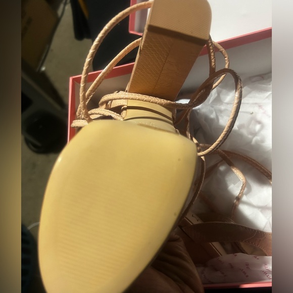 WIDE FIT NUDE PYTHON PRINT PLATFORM LACE UP HEELS - size 7 - Picture 5 of 6